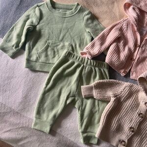 Gender Neutral Baby Clothes Lot (NB–12Months) 👶✨